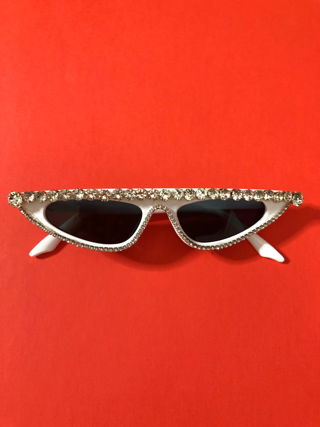 Queen (White w/Rhinestones)