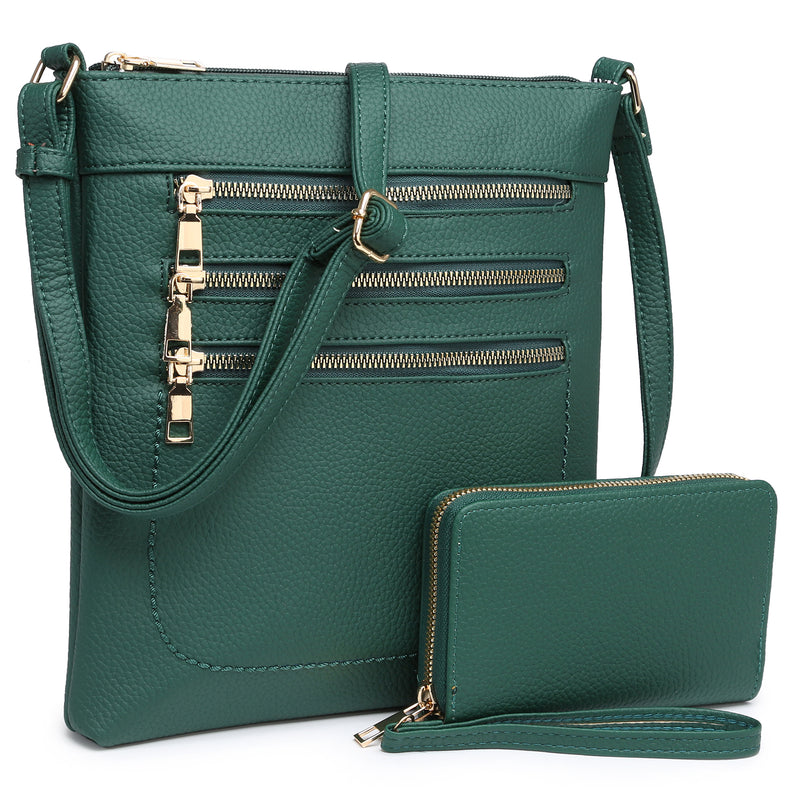 Larisa (Green)